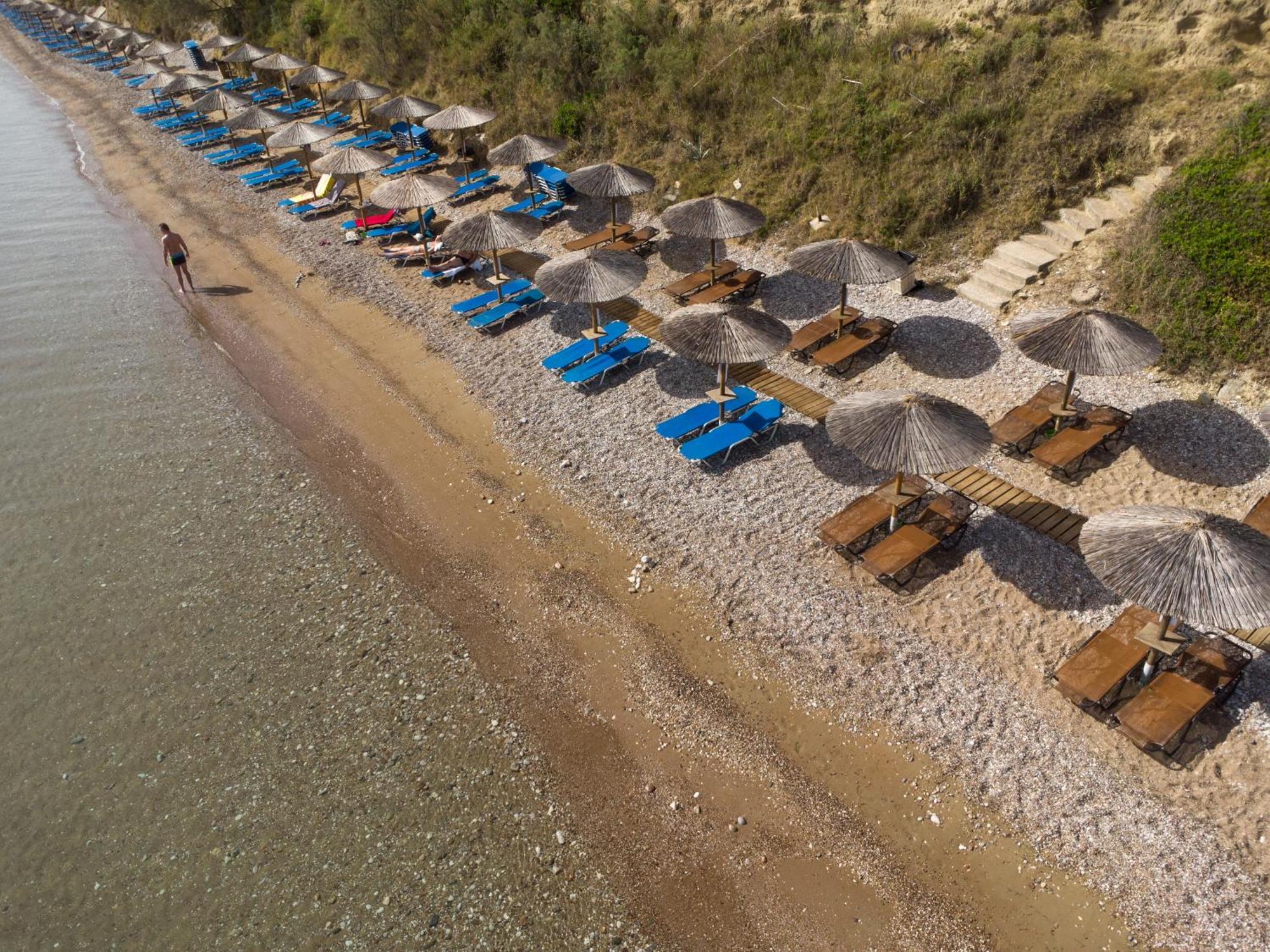 Niforeika Beach Hotel Εξωτερικό φωτογραφία