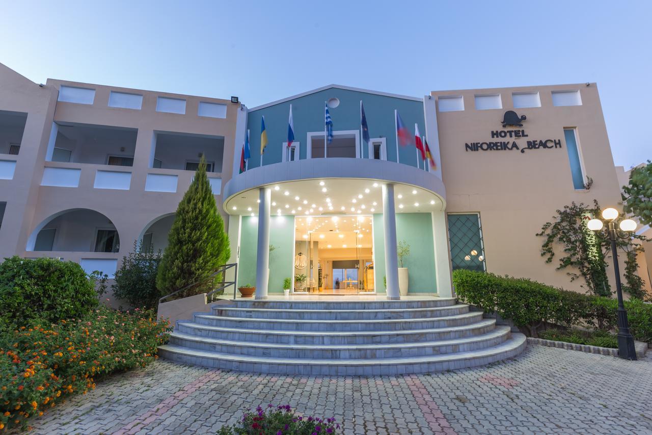 Niforeika Beach Hotel Εξωτερικό φωτογραφία